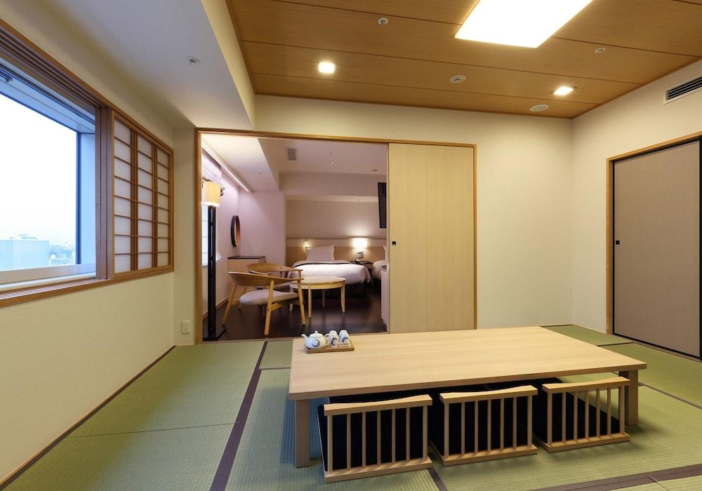 福冈日光西铁酒店 酒店