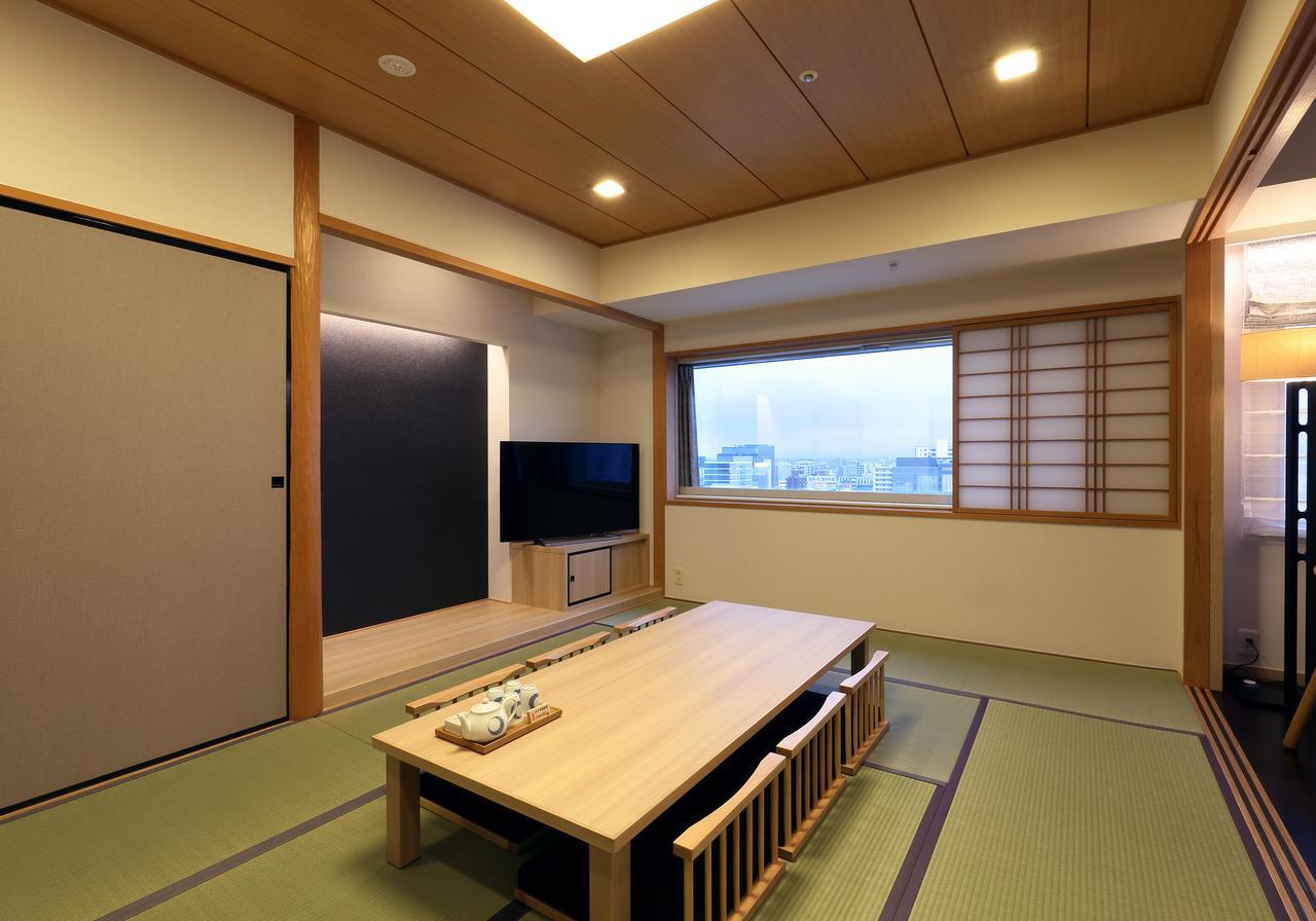 Solaria Nishitetsu Hotel 4*